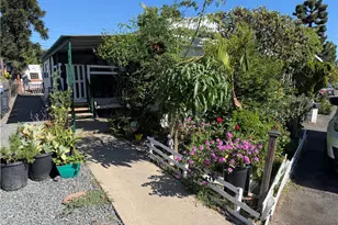 211 Monaco, Santa Ana, CA 92703 - Photo 8