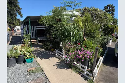 211 Monaco #54, Santa Ana, CA 92703 - Photo 8