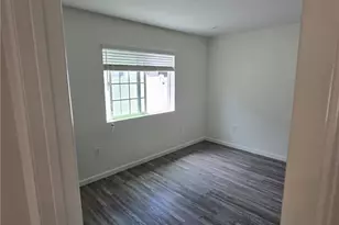 15417 15419 Tuba St, Mission Hills (San Fernando), CA 91345 - Photo 12