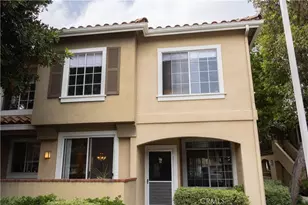 251 Gallery, Tustin, CA 92782 - Photo 2