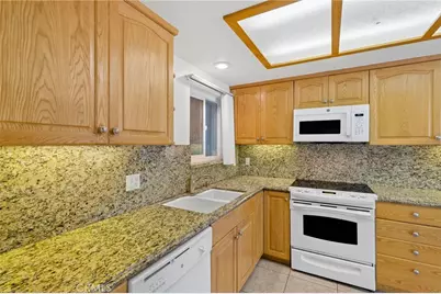 890 B Ronda Sevilla, Laguna Woods, CA 92637 - Photo 12