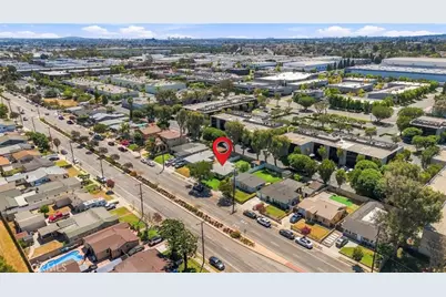 2418 Del Amo Boulevard, Torrance, CA 90501 - Photo 28