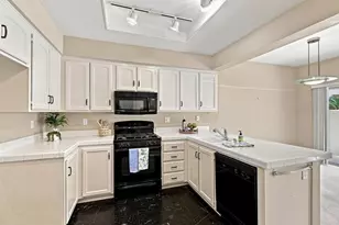 26229 Solrio, Mission Viejo, CA 92692 - Photo 16