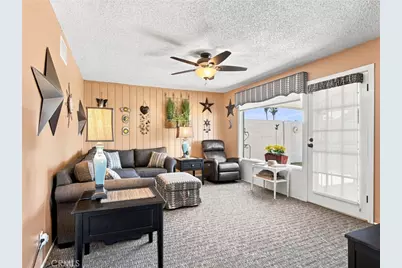 1807 W Broadway, Anaheim, CA 92804 - Photo 4