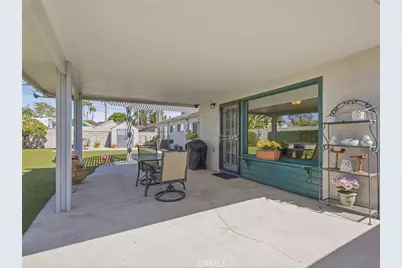 1807 W Broadway, Anaheim, CA 92804 - Photo 38