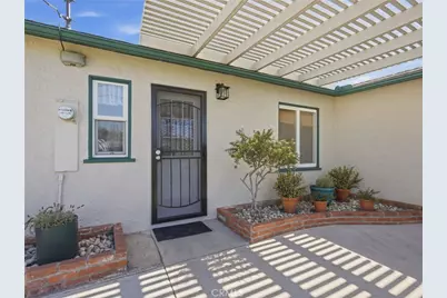 1807 W Broadway, Anaheim, CA 92804 - Photo 40