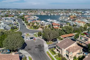 17052 Marina Bay, Huntington Beach, CA 92646 - Photo 24