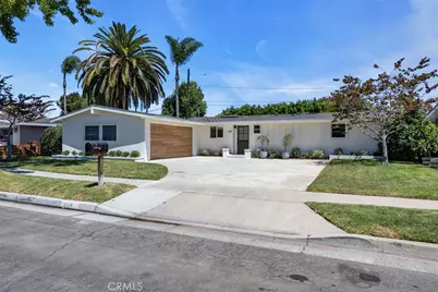 268 E Bay Street, Costa Mesa, CA 92627 - Photo 1