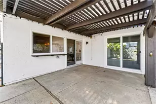 8661 Brookside Dr, Huntington Beach, CA 92646 - Photo 34