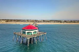 200 Pacific Coast Hwy, Huntington Beach, CA 92648 - Photo 32