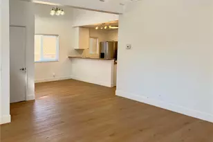 729 S Knott, Anaheim, CA 92804 - Photo 8