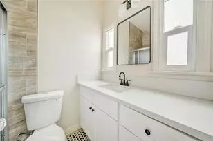 10706 Ohio, Los Angeles, CA 90024 - Photo 30