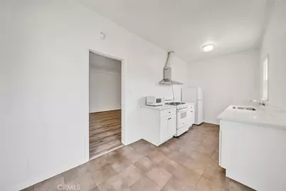 10706 Ohio, Los Angeles, CA 90024 - Photo 22