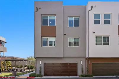 651 S Lyon Street, Santa Ana, CA 92701 - Photo 1