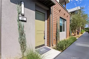 651 S Lyon St, Santa Ana, CA 92701 - Photo 6
