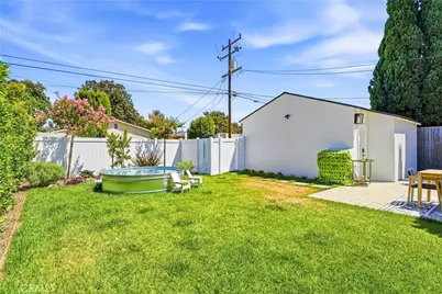 2870 Daisy, Long Beach, CA 90806 - Photo 40