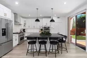 8 National Pl, Irvine, CA 92602 - Photo 18