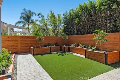 8 National Place, Irvine, CA 92602 - Photo 40