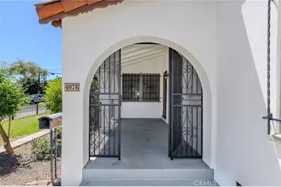 4076 Liberty Boulevard, South Gate, CA 90280 - Photo 4