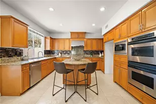 7405 Paloma Dr, Huntington Beach, CA 92648 - Photo 14