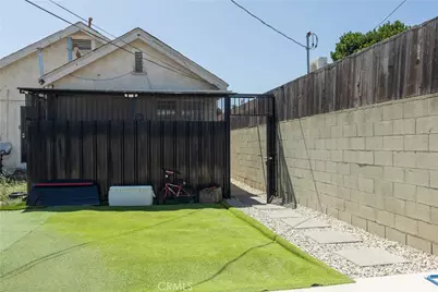 1631 W 38th, Los Angeles, CA 90062 - Photo 30