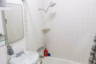 1631 W 38th, Los Angeles, CA 90062 - Photo 22