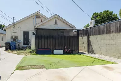 1631 W 38th, Los Angeles, CA 90062 - Photo 10