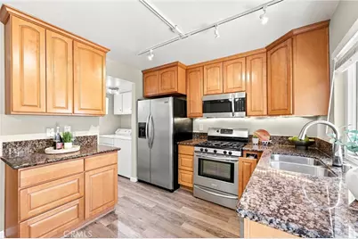 22754 Madrid, Lake Forest, CA 92630 - Photo 8