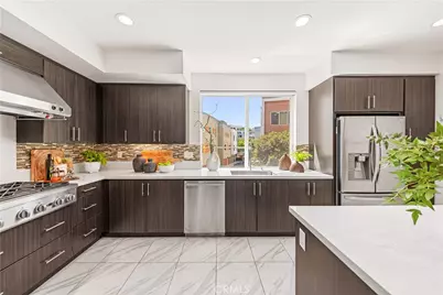 248 Rockefeller, Irvine, CA 92612 - Photo 18