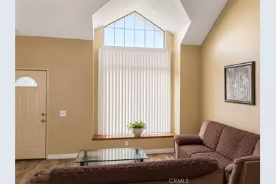 14571 Long View, Fontana, CA 92337 - Photo 2