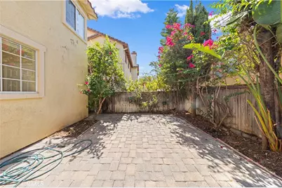 11625 Maynard Avenue, Tustin, CA 92782 - Photo 28