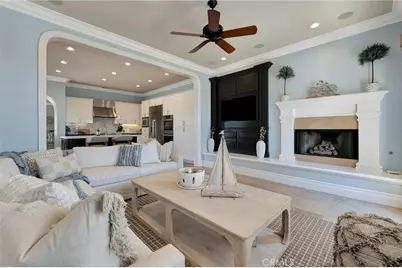 6572 Beachview Drive, Huntington Beach, CA 92648 - Photo 22