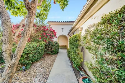 2 Avenida Cristal, San Clemente, CA 92673 - Photo 32
