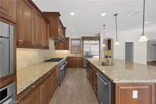 31900 Paseo Navarra, San Juan Capistrano, CA 92675 - Photo 12