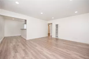 180 Rochester St, Costa Mesa, CA 92627 - Photo 16