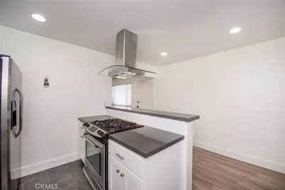 180 Rochester Street, Costa Mesa, CA 92627 - Photo 22