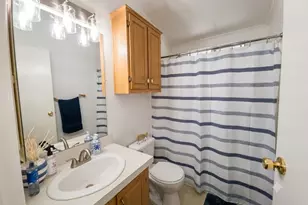 19251 Brookhurst, Huntington Beach, CA 92646 - Photo 8