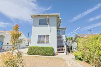 1139 E 67th Street, Inglewood, CA 90302 - Photo 4