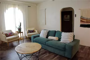 819 W 102nd St, Los Angeles, CA 90044 - Photo 4