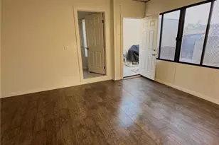 819 W 102nd St, Los Angeles, CA 90044 - Photo 22