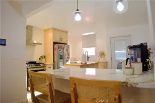 819 W 102nd St, Los Angeles, CA 90044 - Photo 14