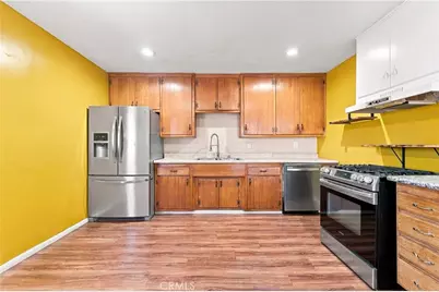 1437 W I, Wilmington, CA 90744 - Photo 8
