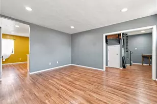 1437 W I, Wilmington, CA 90744 - Photo 2