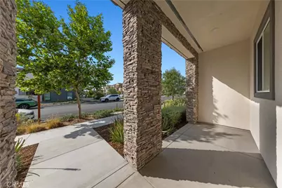 372 Baluster, Irvine, CA 92618 - Photo 2