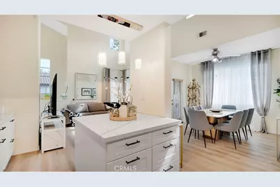 61 Tierra Montanosa, Rancho Santa Margarita, CA 92688 - Photo 10
