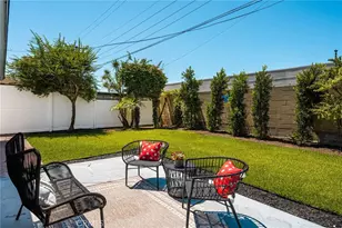 20031 Shorewood Cir, Huntington Beach, CA 92646 - Photo 32