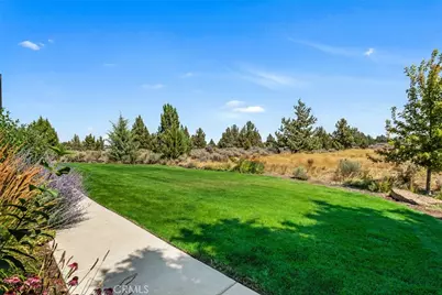 60870 Billadeau, Outside Area (Outside Ca), CA 97702 - Photo 36