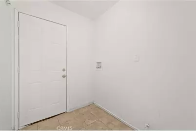 7557 Toyon Avenue, Fontana, CA 92336 - Photo 12