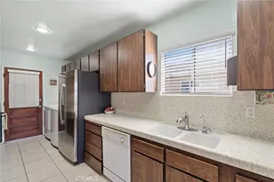 4945 Adenmoor, Lakewood, CA 90713 - Photo 12