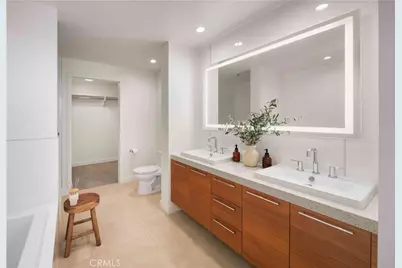 9 Macarthur Place #908, Santa Ana, CA 92707 - Photo 6